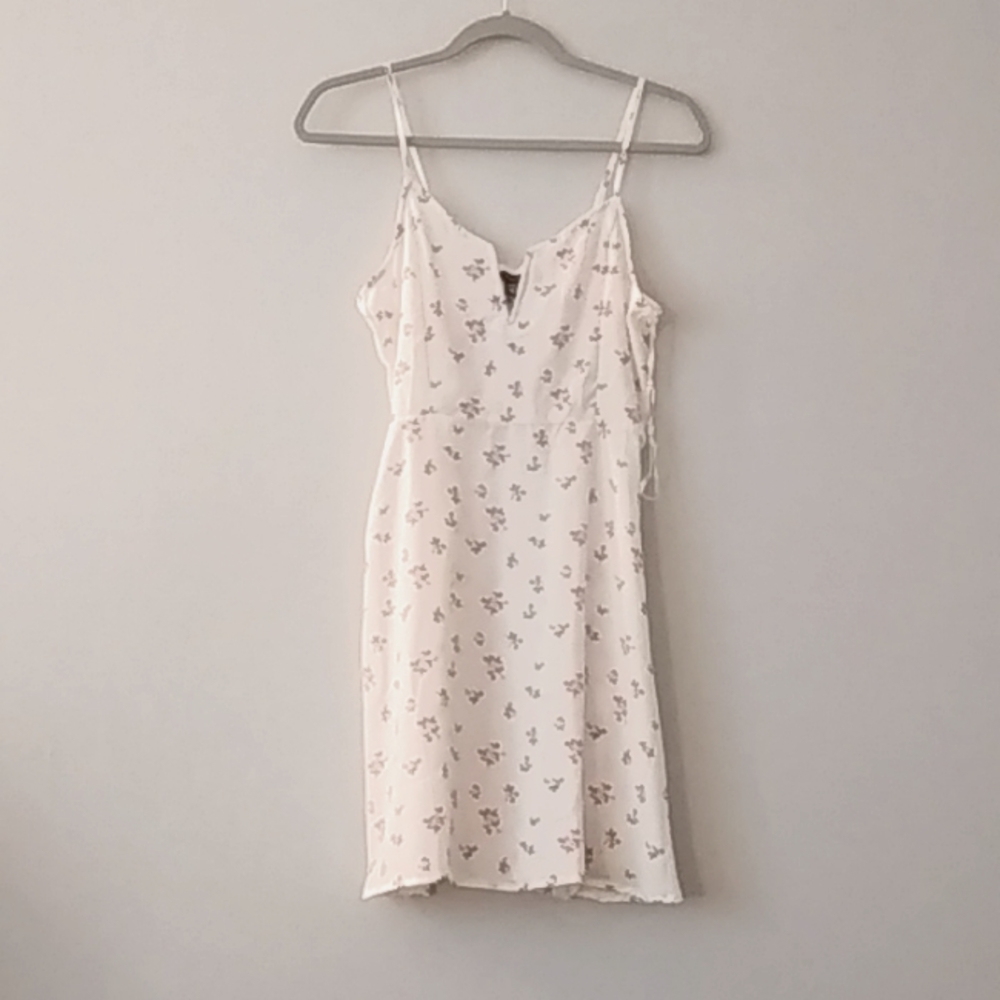 Ditsy floral white spaghetti strap mini sun dress